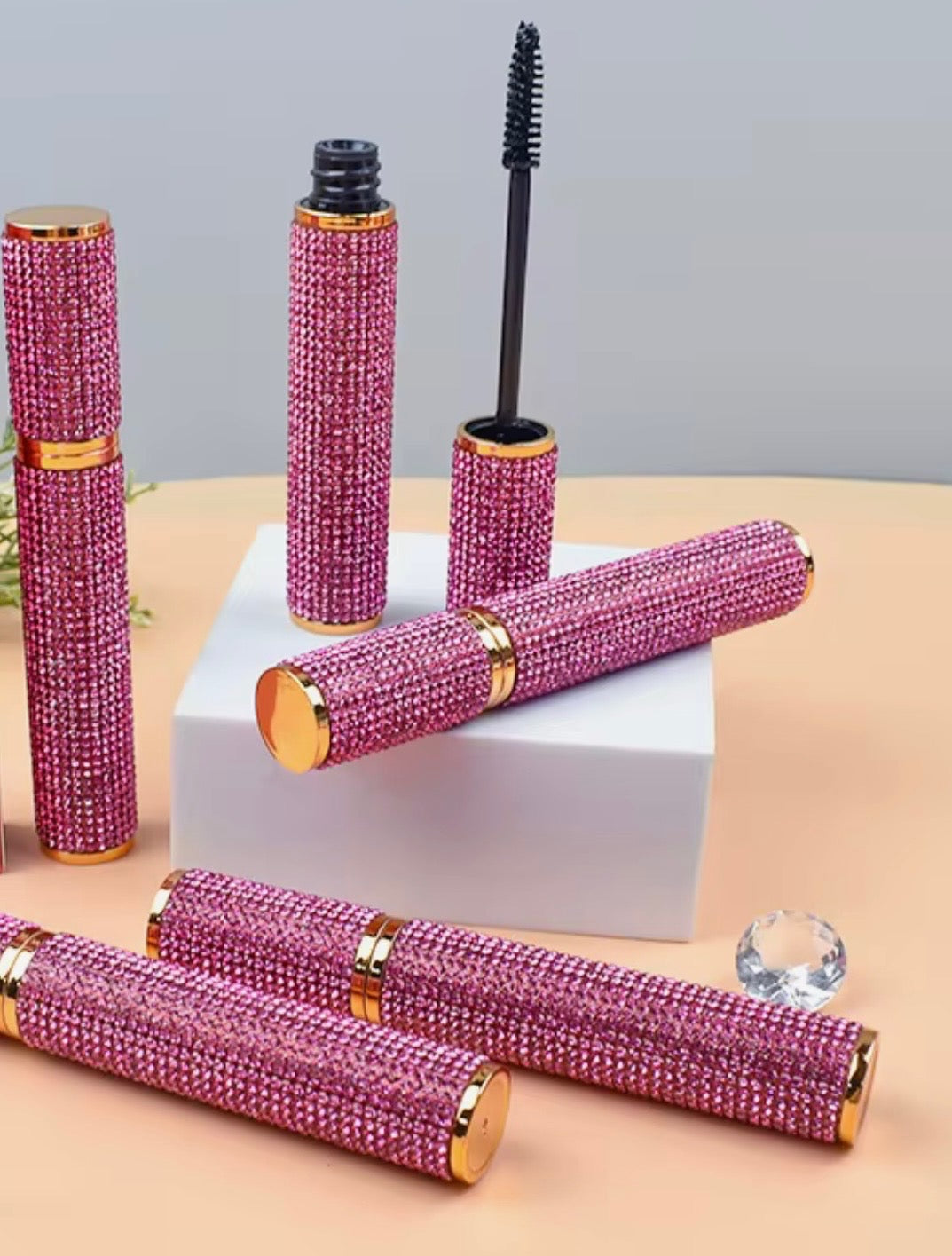 Pink Diamond Luxe 4D Fiber Waterproof Mascara